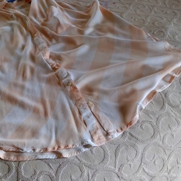 4@30.00 or 20.00 PLUS Size Blouse by CATO - Picture 10 of 12